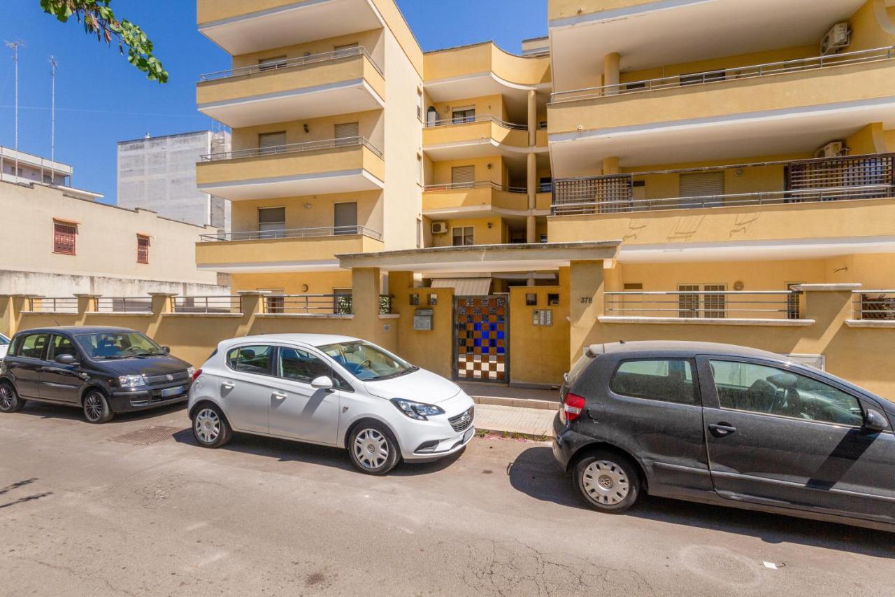 Roomy Apartment With Terrace & Parking Lecce Exterior photo